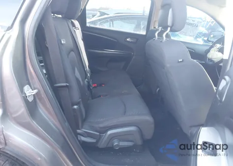 2013 Dodge Journey Sxt z USA, uszkodzony, nr VIN 3C4PDCBB2DT576894